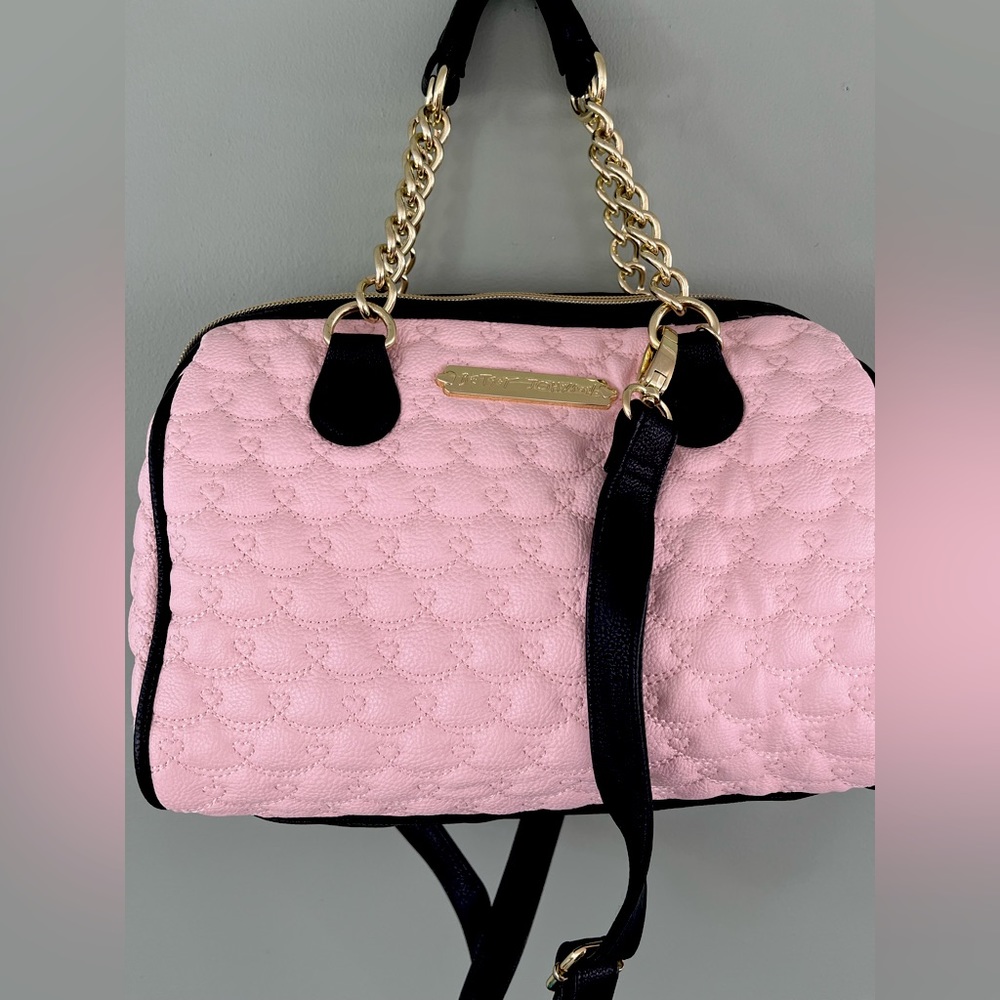 BETSY JOHNSON HANDBAG/CROSSBODY pink